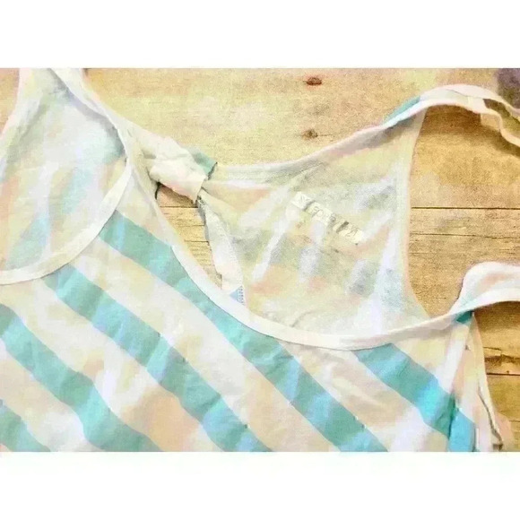 FOREVER 21 Womans AQUA & WHITE Stripe Back Crop Knot Lightweight Stretch size Lg - Picture 8 of 8